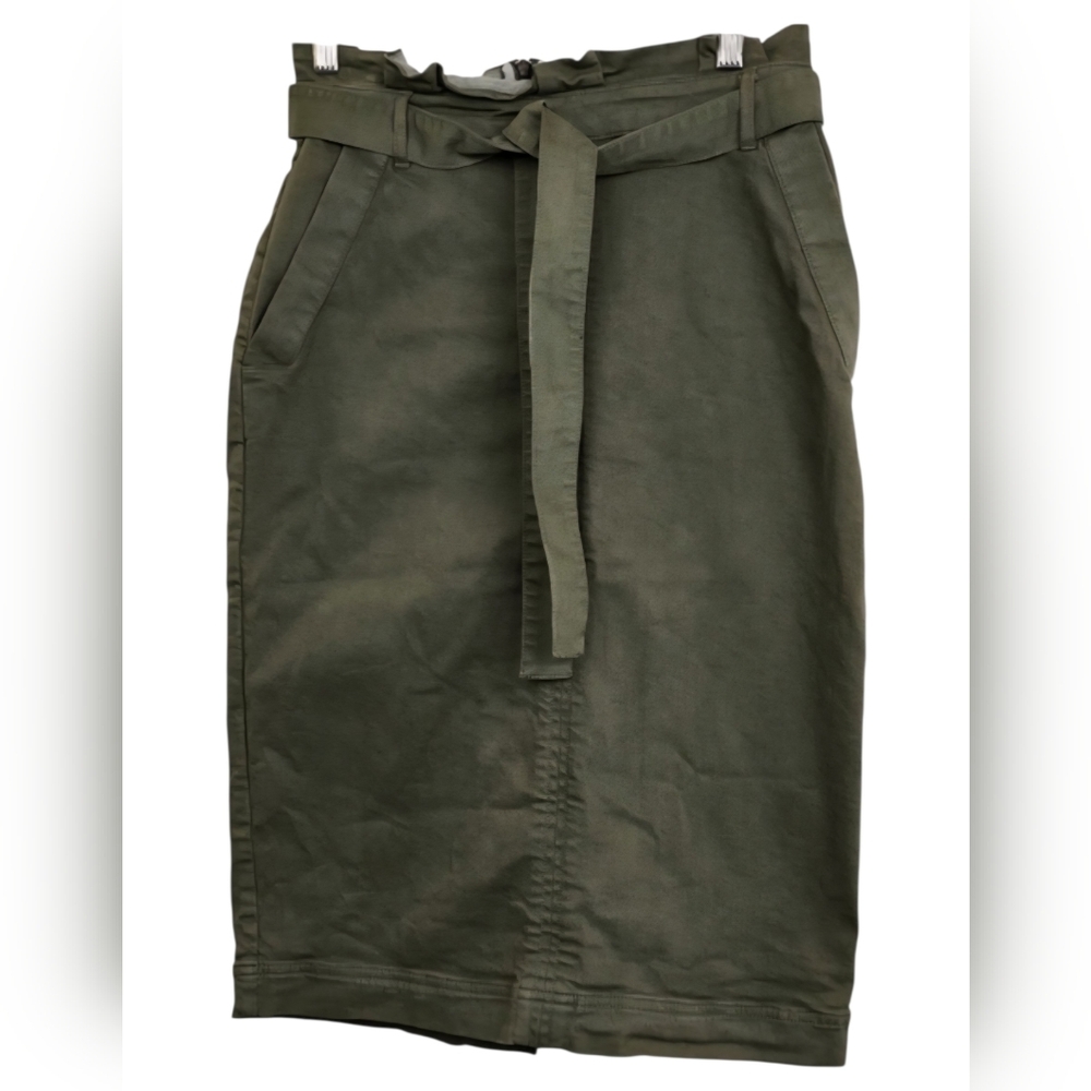 Banana Republic Olive Green Midi Pencil Jean Skirt with Pockets & Belt Feminine